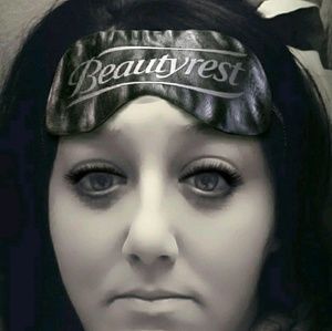 Meet your Posher, Tonya